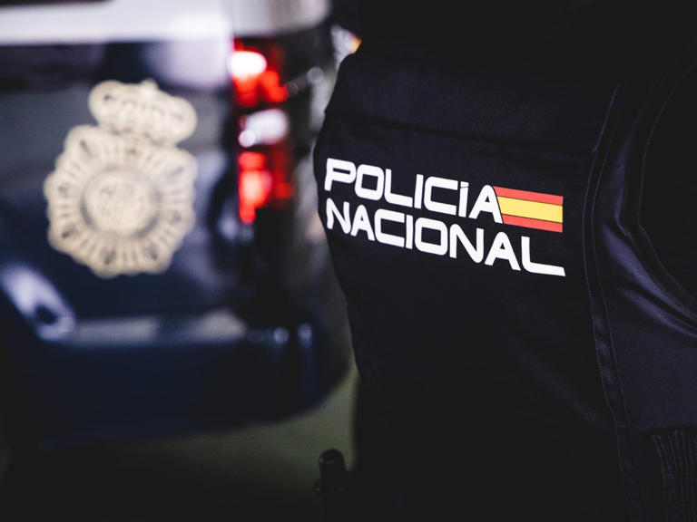 Detenido un hostelero por explotar laboralmente a una familia y agredir ...