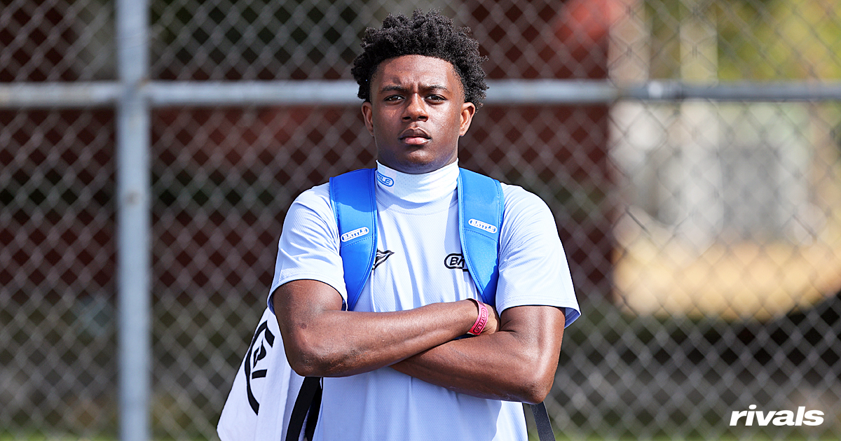 Four-star Jay Simmons commits to Clemson