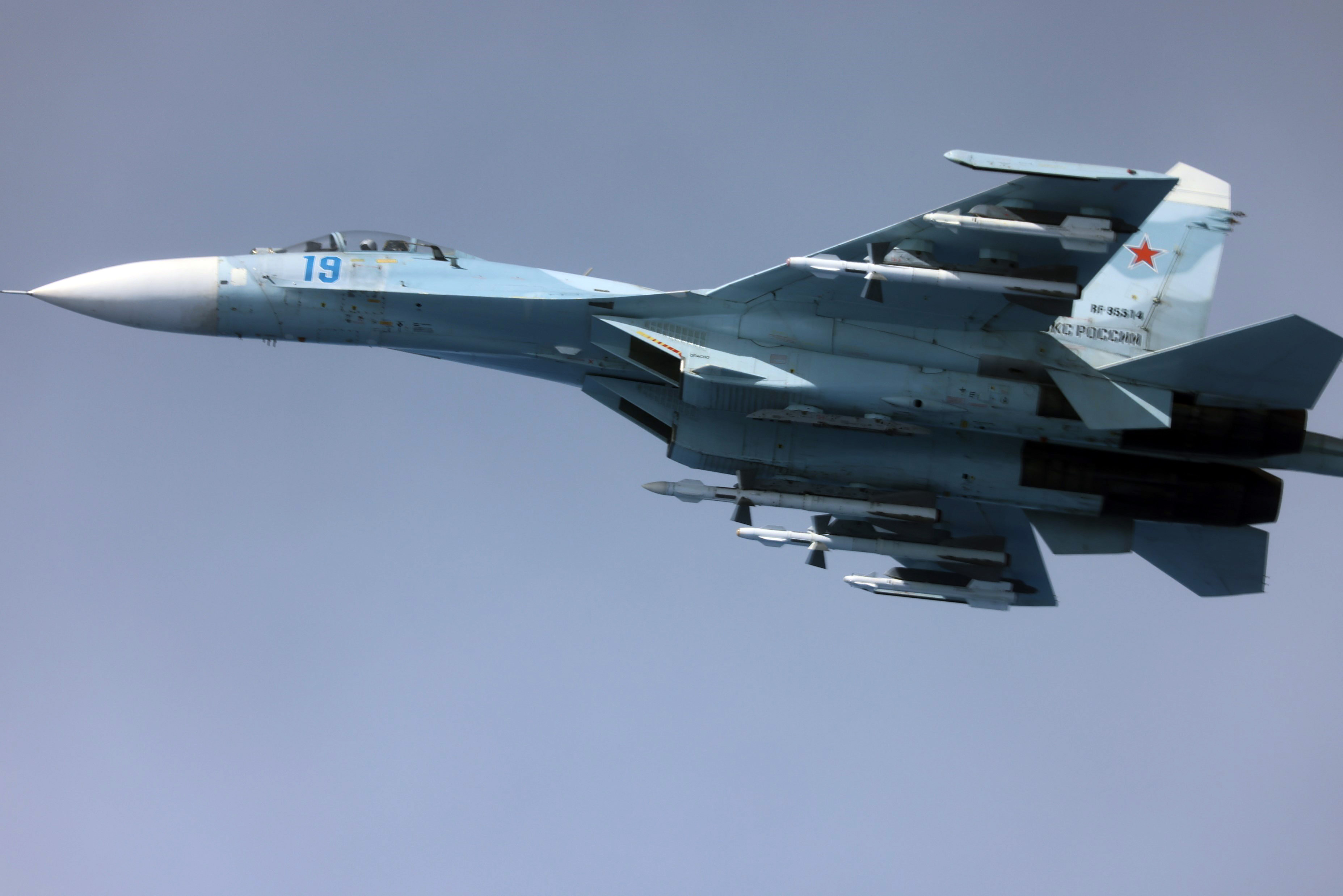 'Unacceptable' Russian jets 'dangerously' intercept RAF spy plane above ...