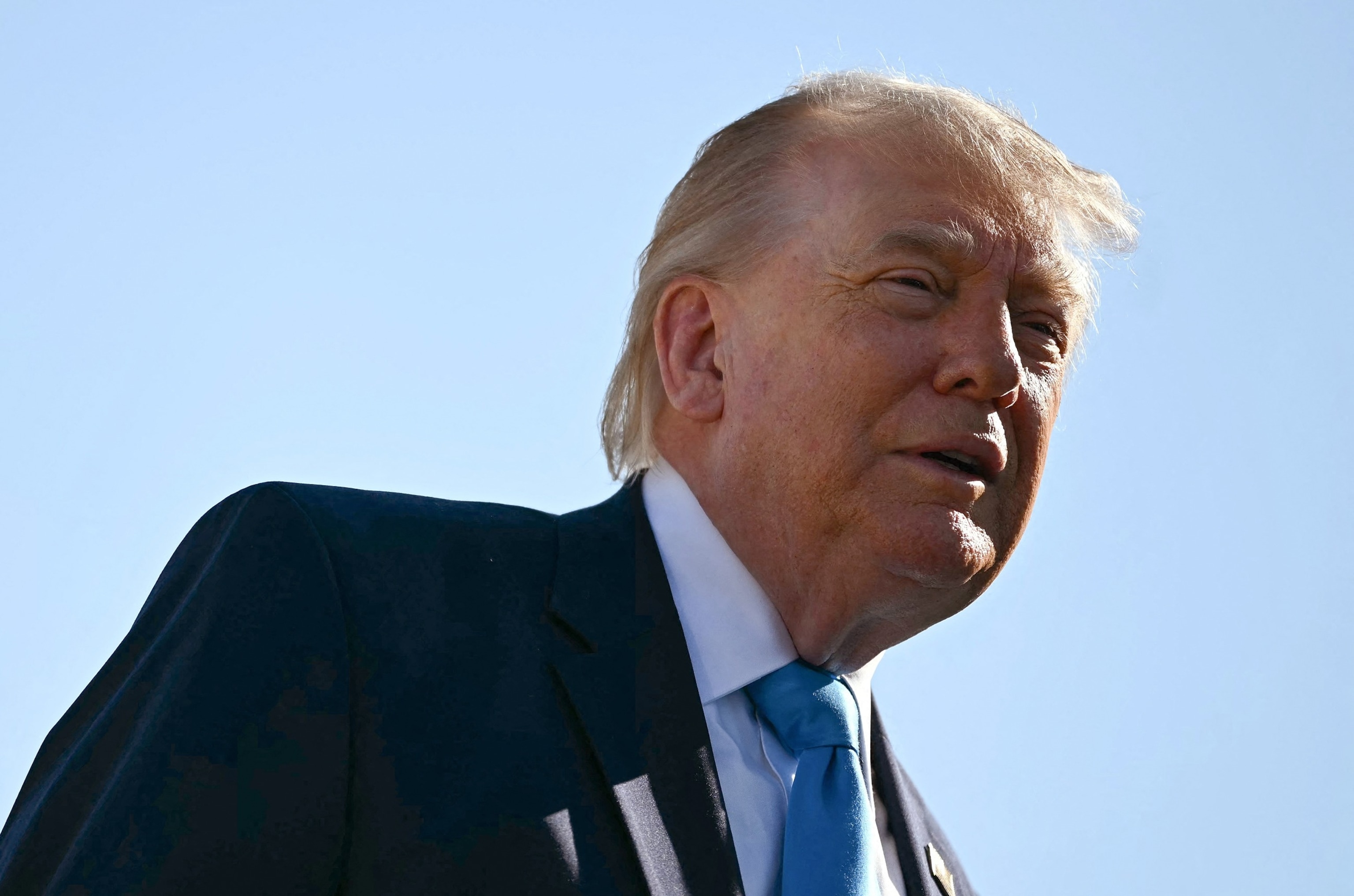Judge orders Trump administration to comply with Presidential Records Act