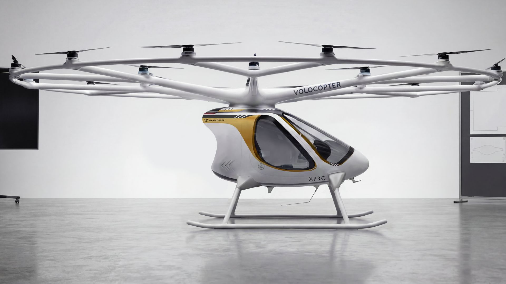 Photos: New two-seat electric multicopter features 18 motors and 25 ...