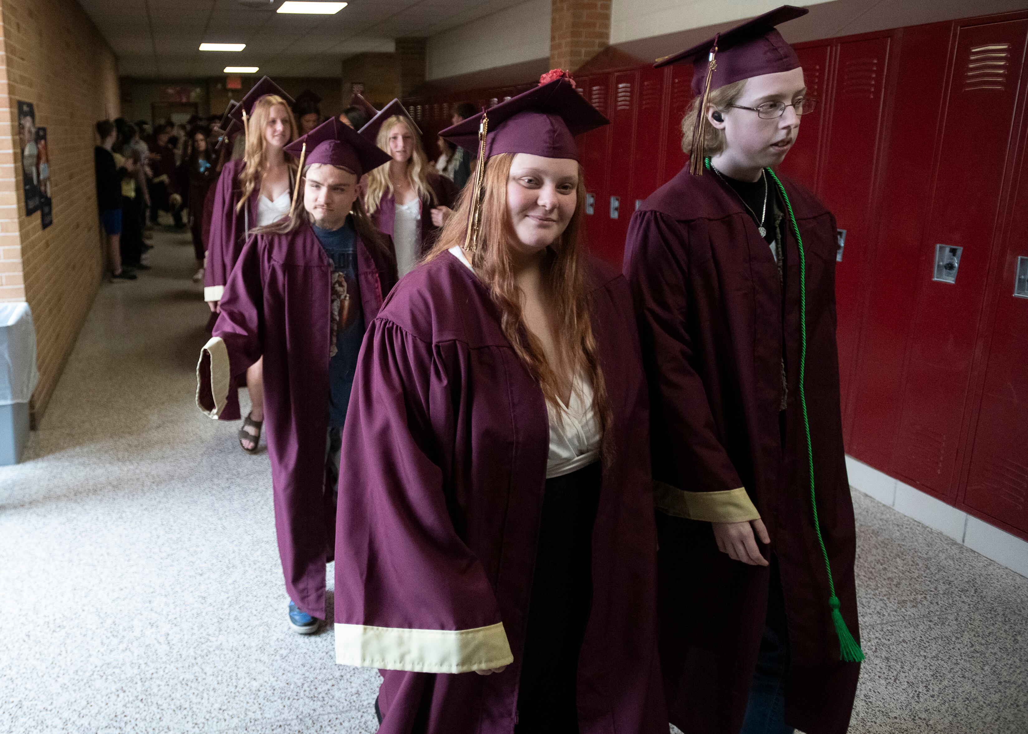 Western seniors take one last stroll through halls before graduation