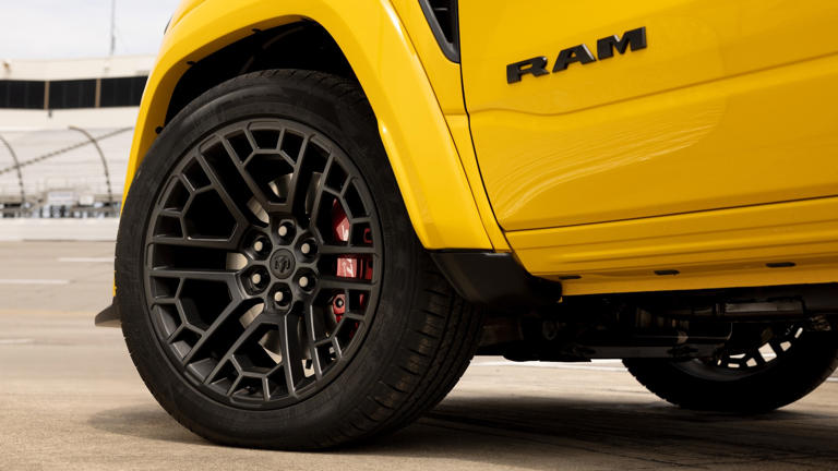 Ram 1500 Rumble Bee 2027 : le retour de la performance sur route avec ...