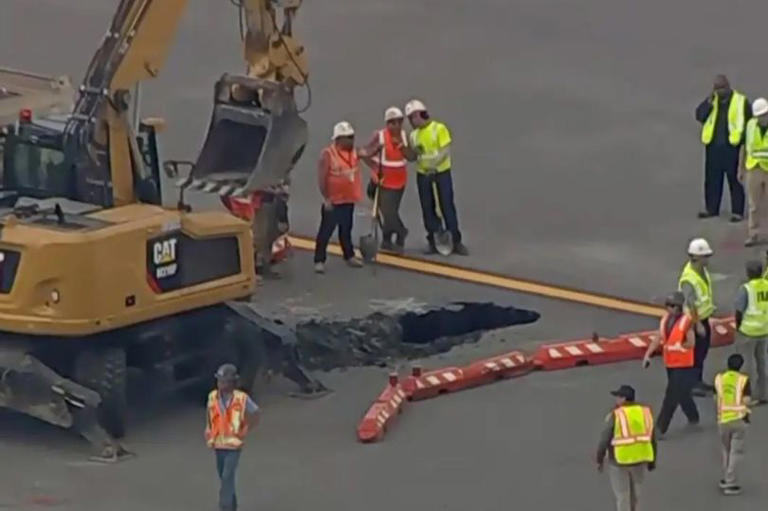 LaGuardia runway closed after huge sinkhole opens as travelers warned ...