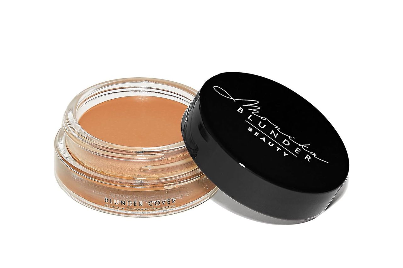 Monika Blunder Beauty - Blunder Cover Foundation