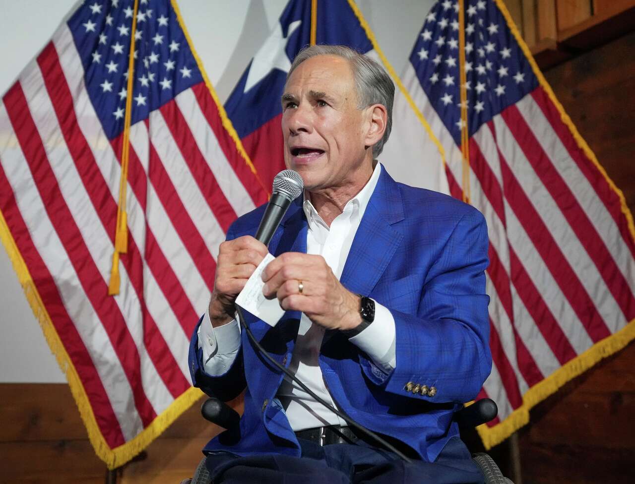 Gov. Greg Abbott campaigns for railroad commissioner Jim Wright in last ...