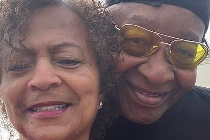R&B singer dodges death in fatal car accident as he loses wife