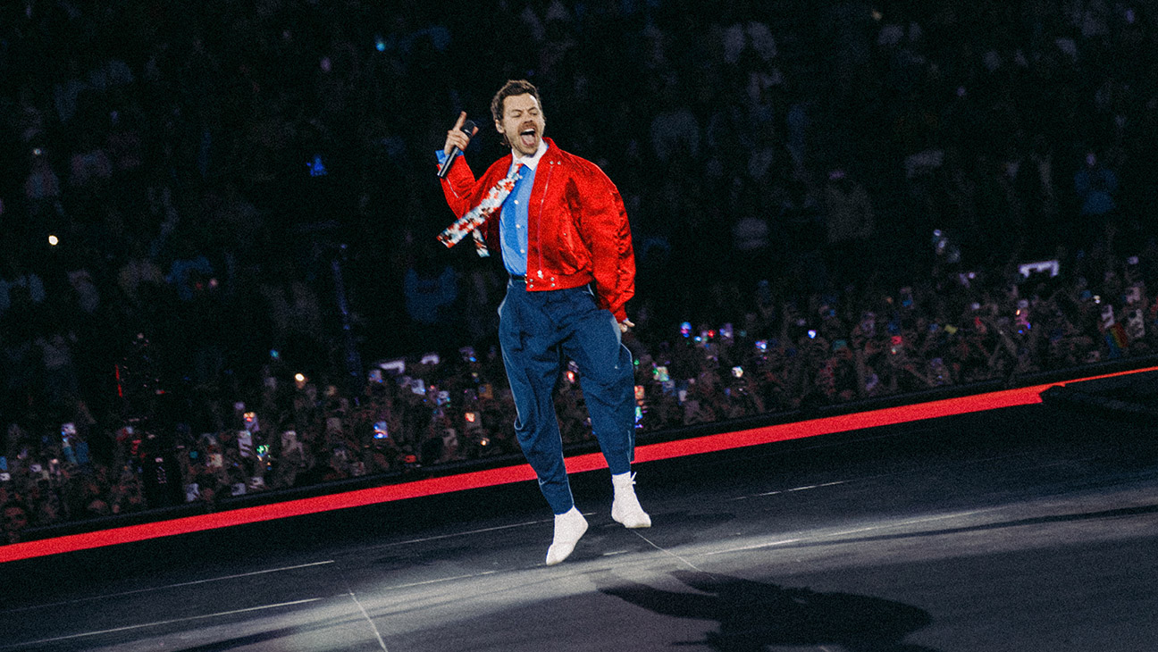 Harry Styles changing tour stage layout following backlash