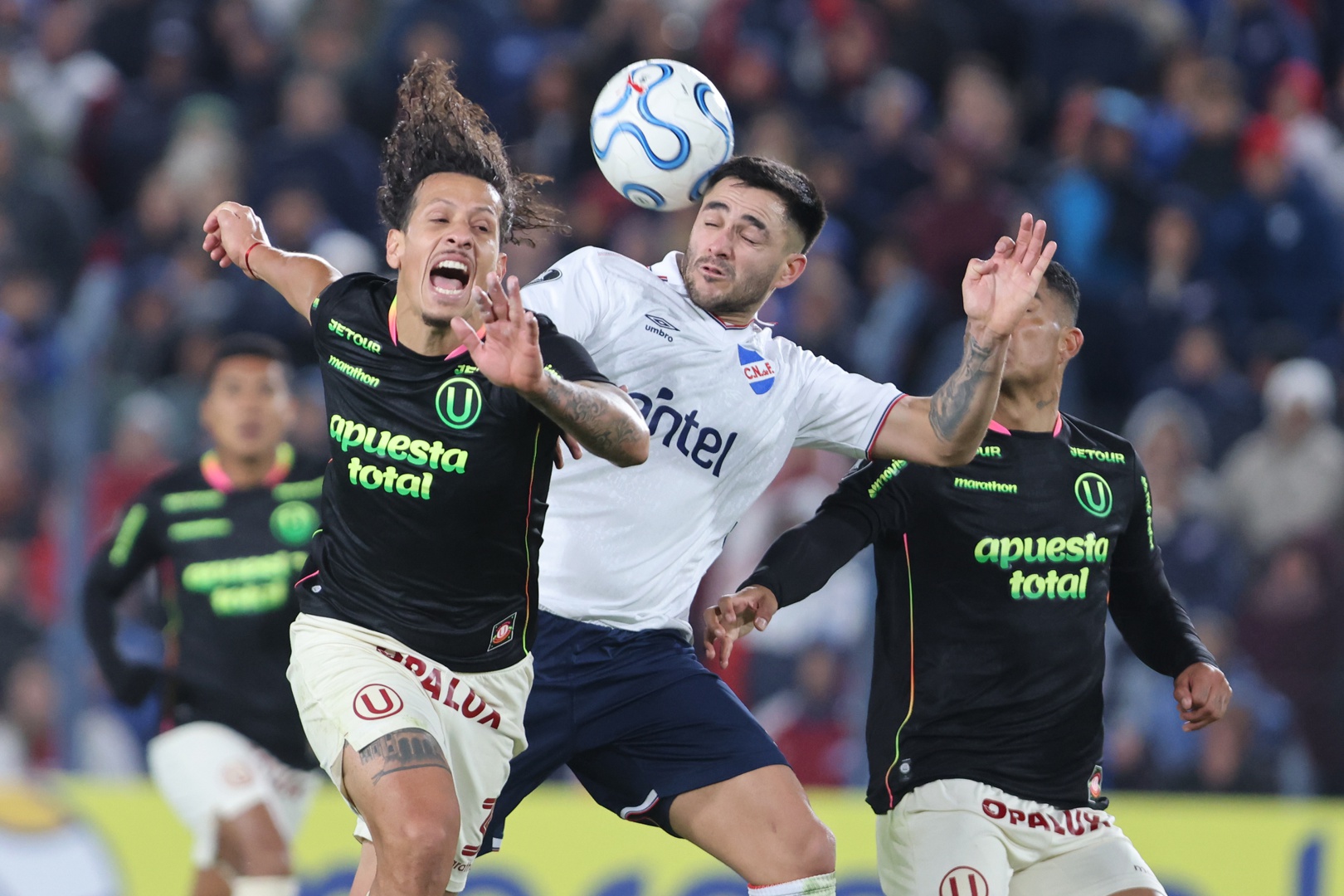 0-0. Nacional le dice adiós a la Libertadores y Universitario sigue soñando