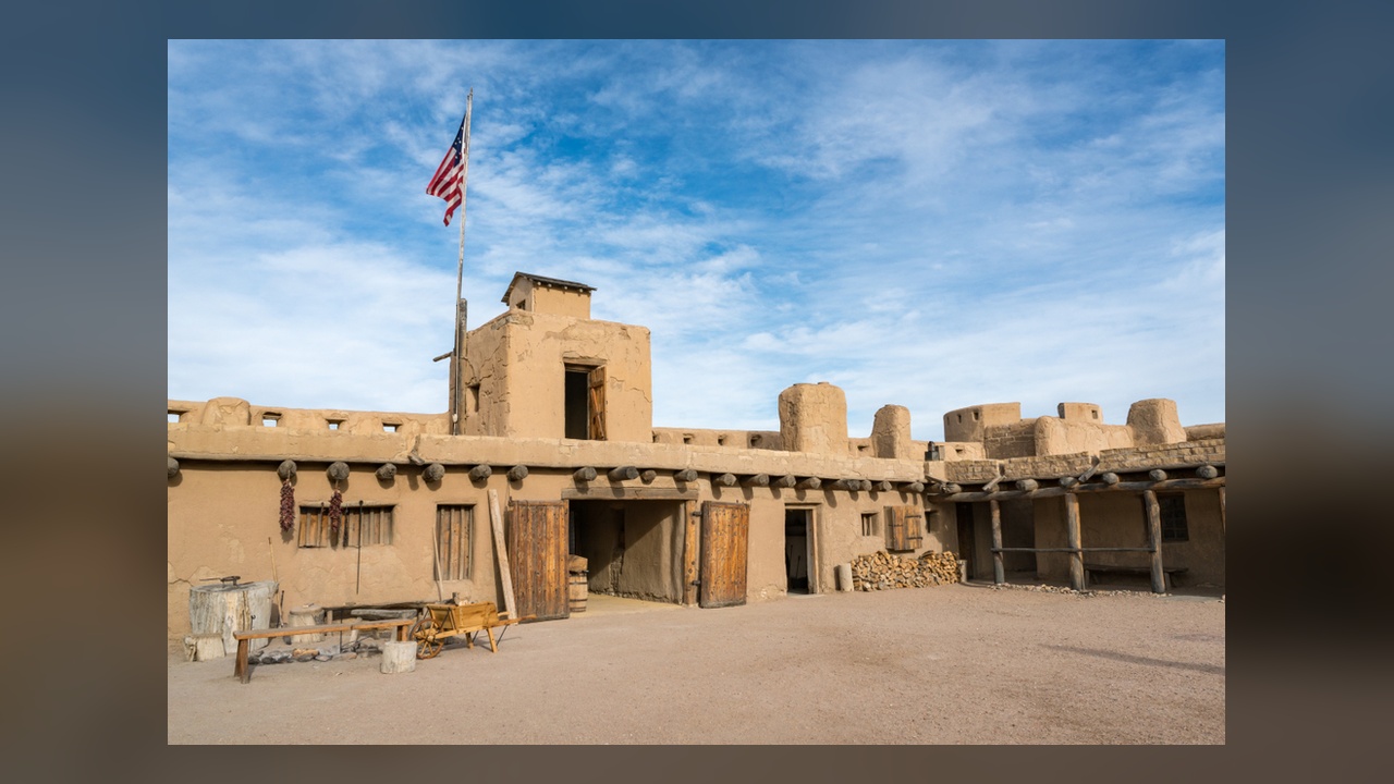 This Adobe fort near La Junta, Colorado was the only American outpost ...