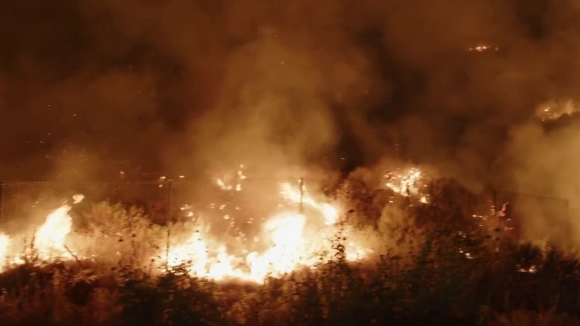 Crews scramble to contain several wildfires raging in California