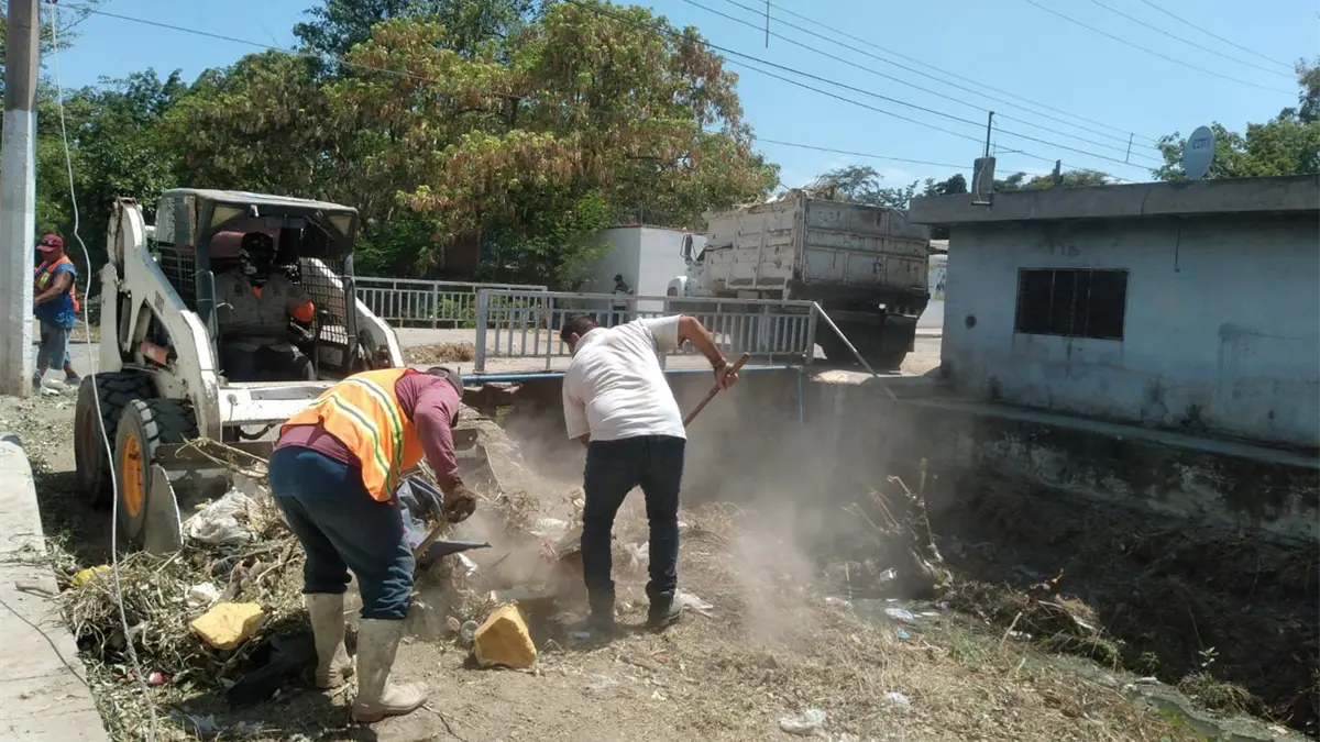 Culiacán avanza en limpieza de arroyos y canales para prevenir ...