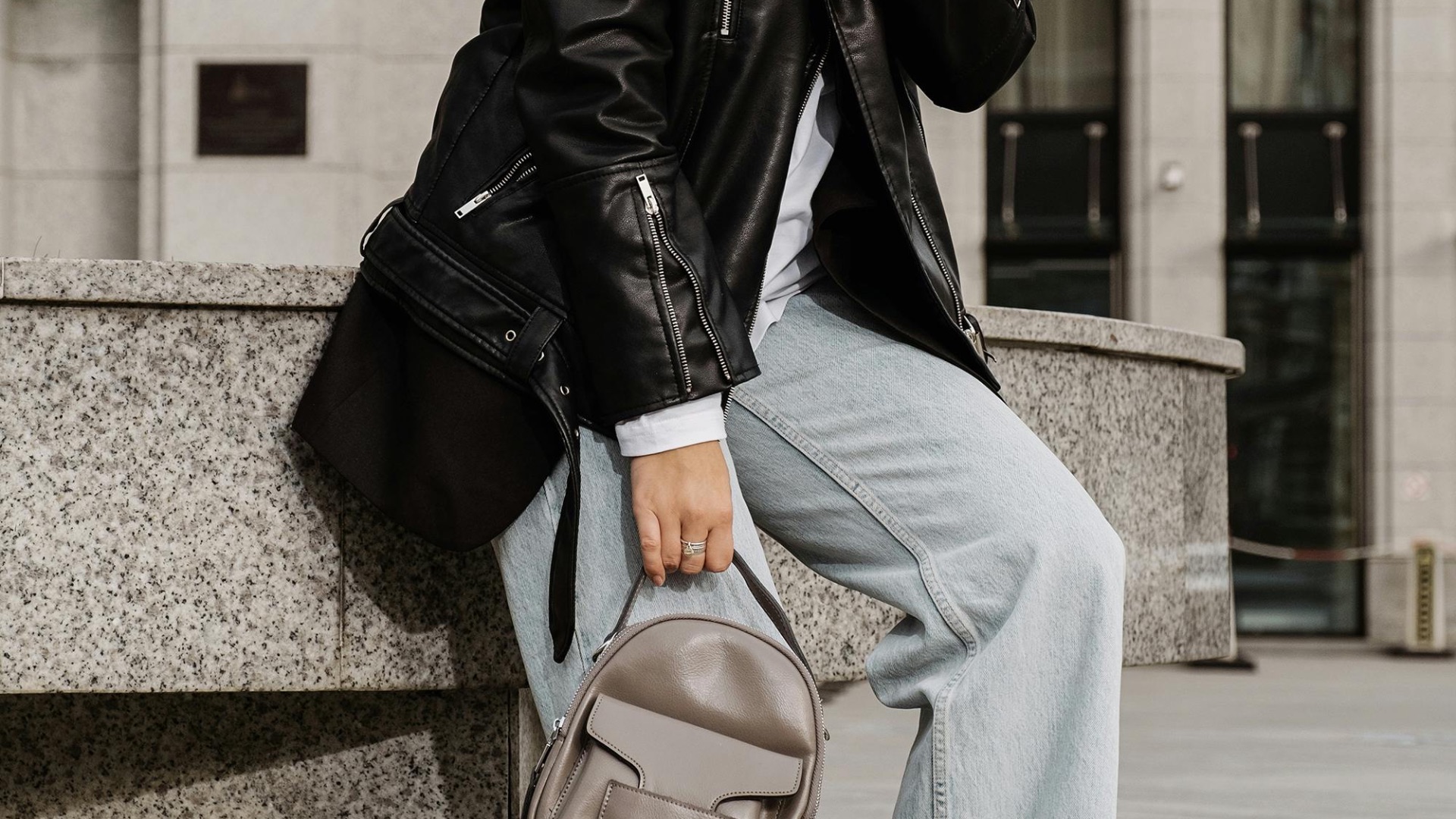 20 compliments women love receiving from other women