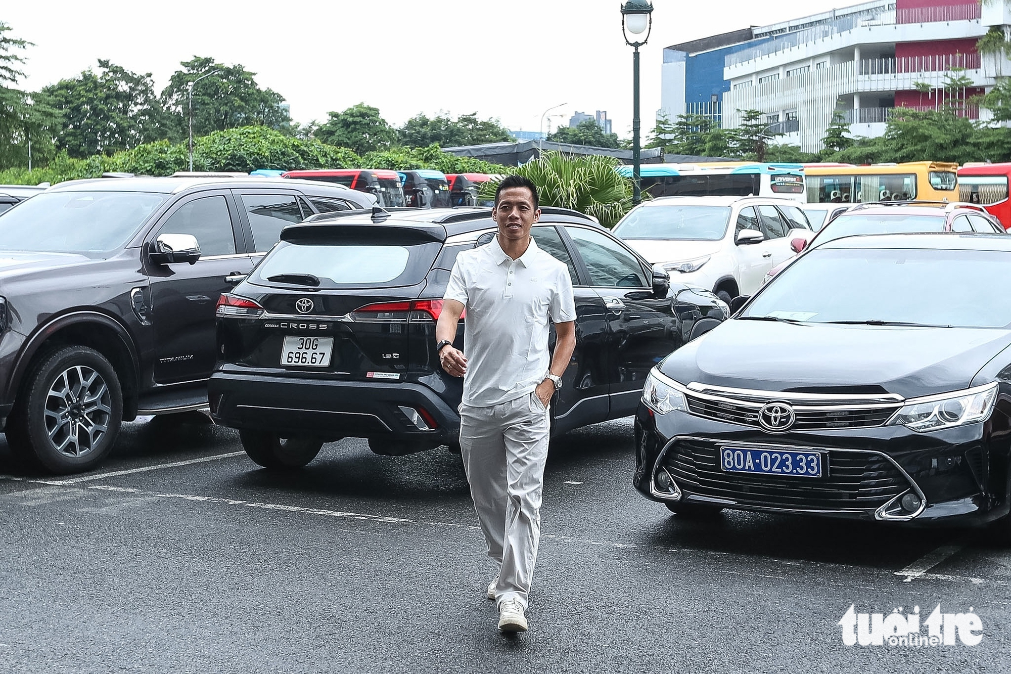 Cầu thủ Văn Quyết khuấy động Giải bóng đá công nhân, viên chức Việt Nam 2026