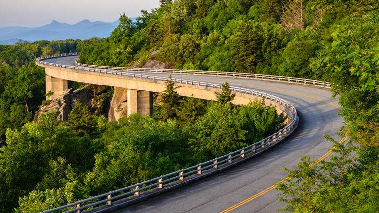Virginia's charming Blue Ridge town is a serene escape for cozy ...