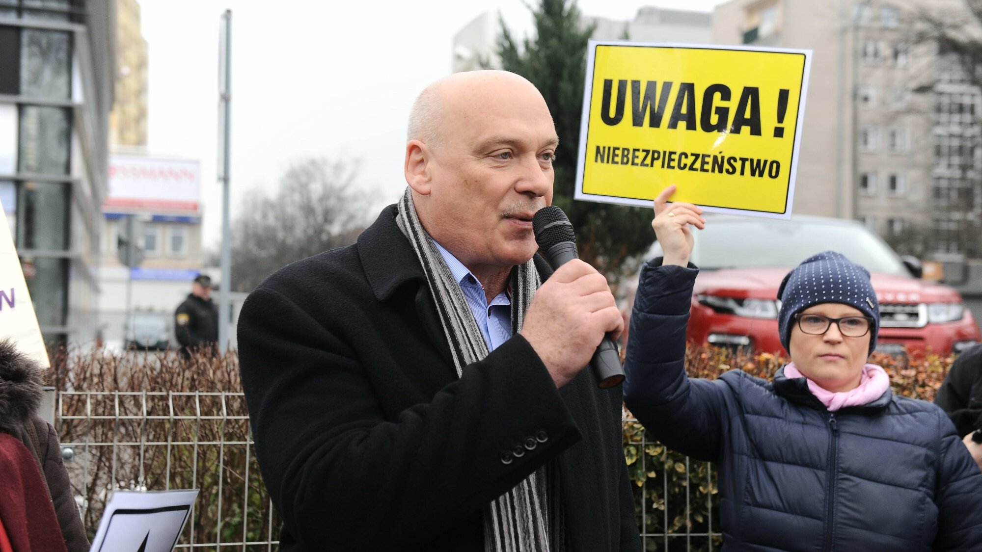 Kontrowersyjne komitety w Warszawie. Działacze KO wspólnie z PiS-em i ...