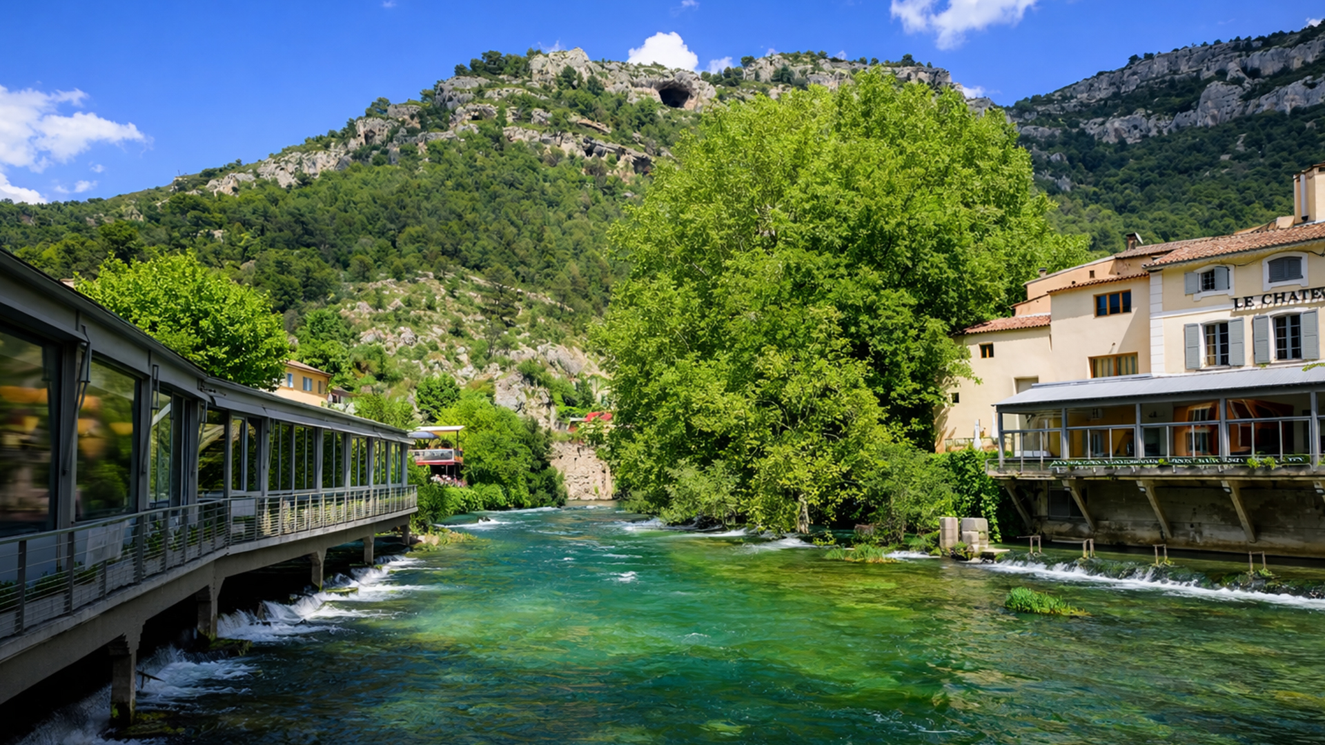 Is Fontaine de Vaucluse het dorp met de helderste rivier van Frankrijk?