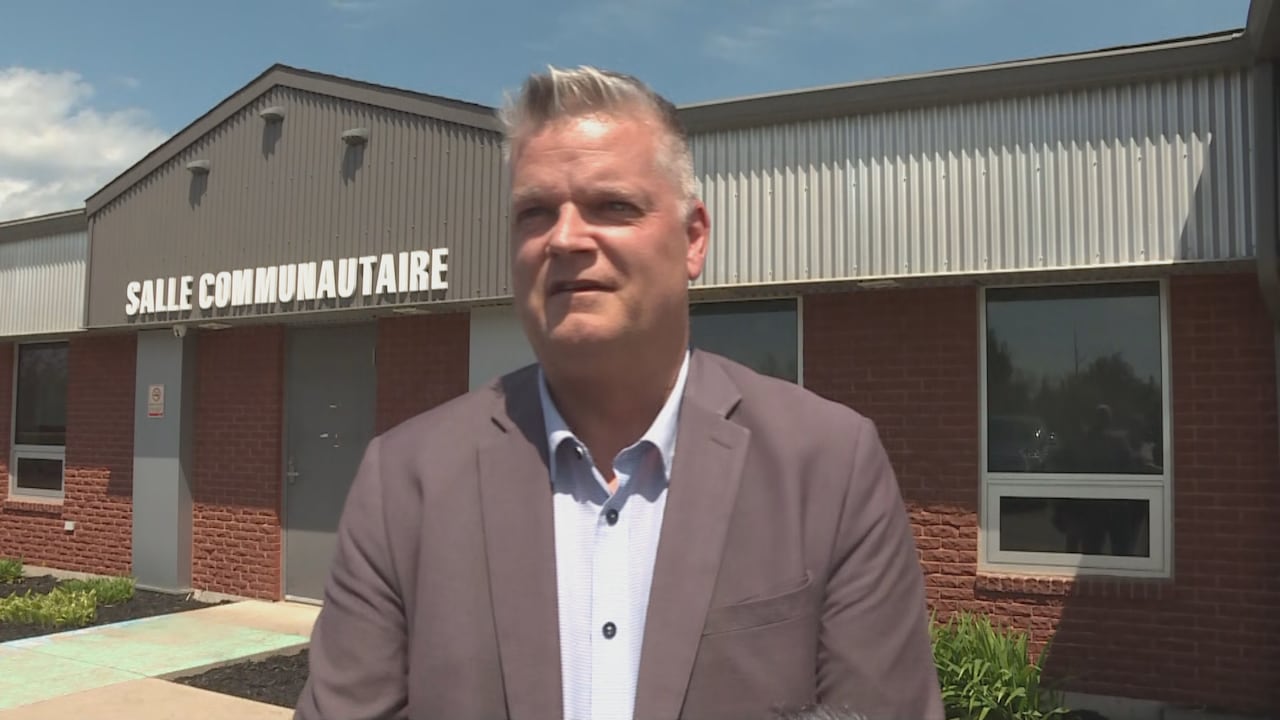 Minister visits Rogersville, where suspicion that CN trains caused ...