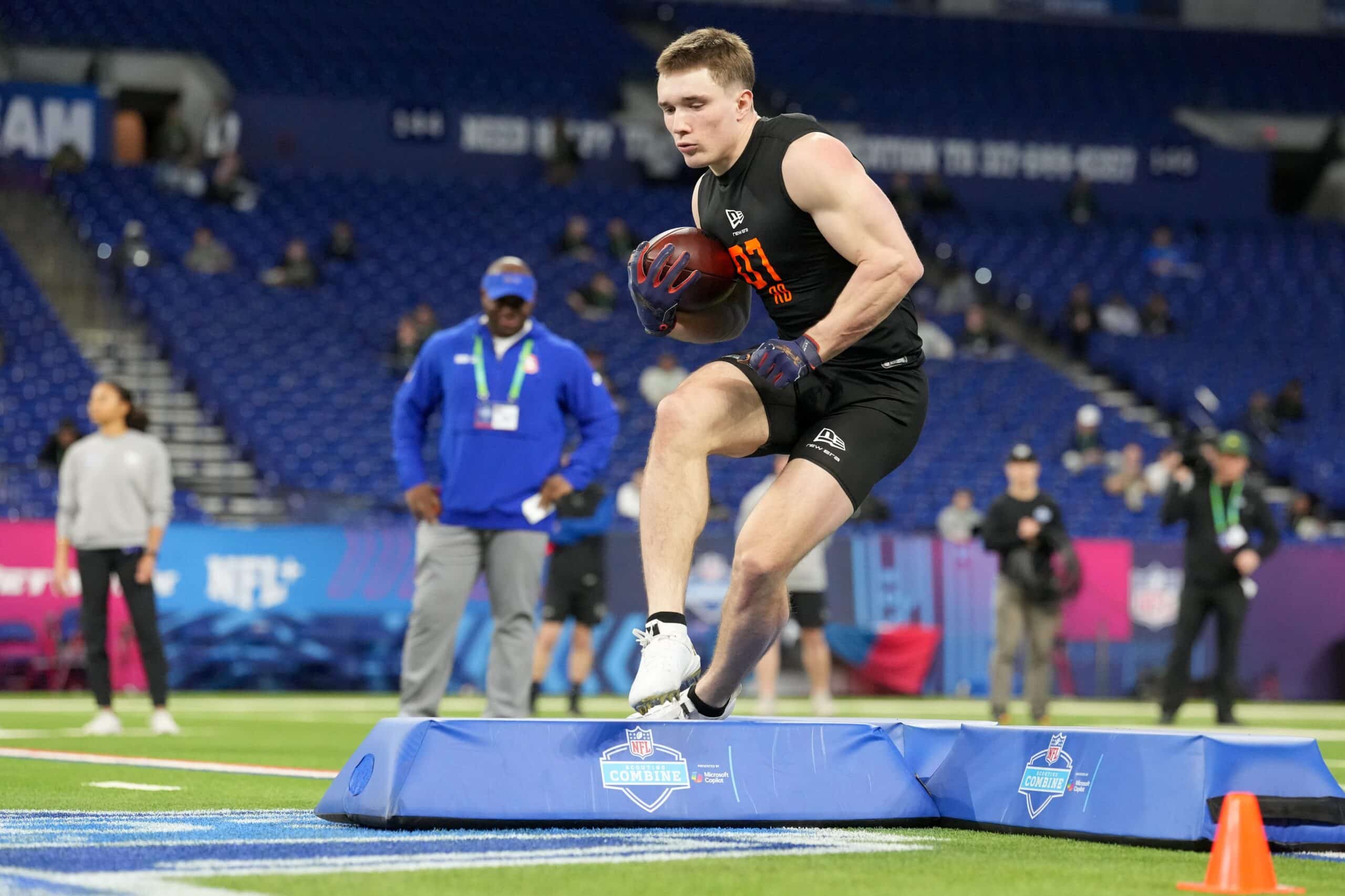Pittsburgh Steelers: Ink versatile offensive weapon with 4-year deal