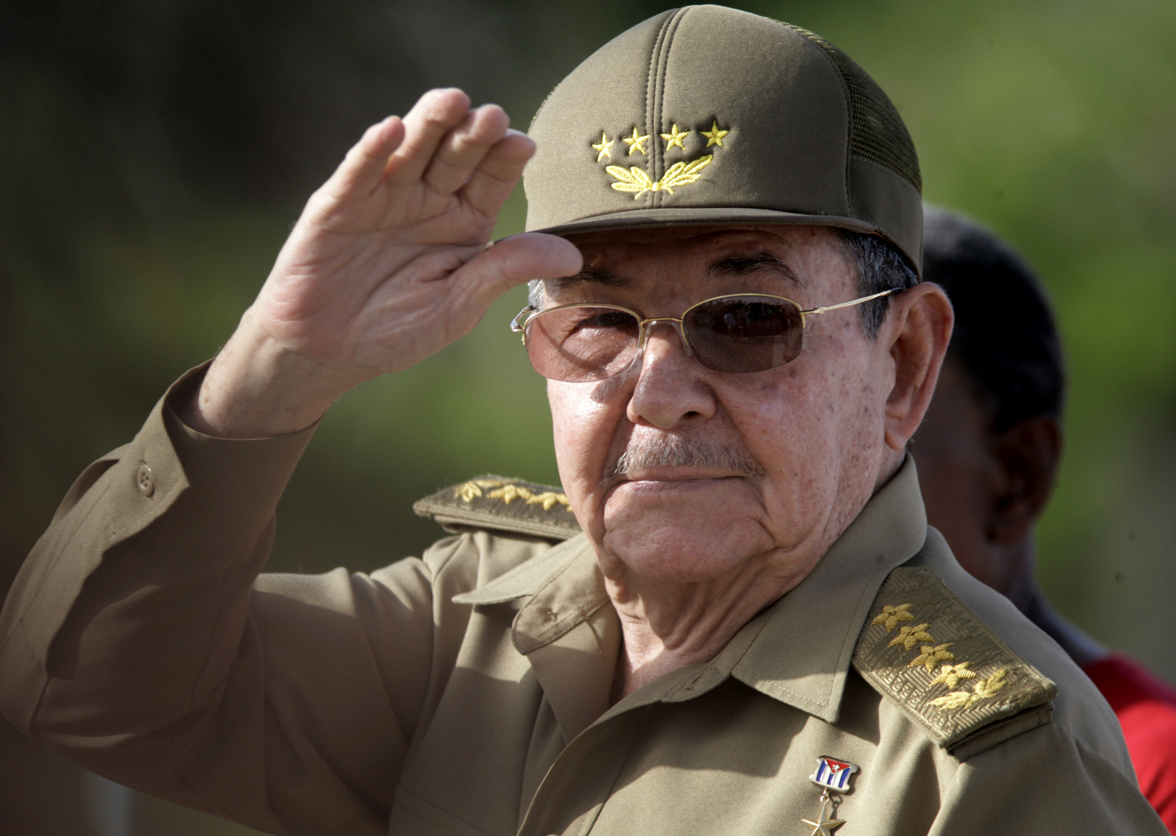Amerikaanse aanklacht tegen Castro effent de weg voor militaire actie ...
