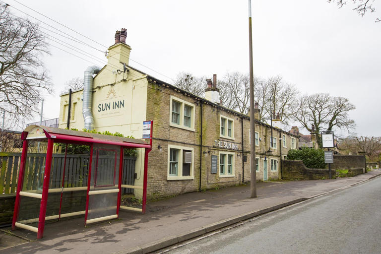 21 of the best pubs with beer gardens and outside seating in Halifax ...