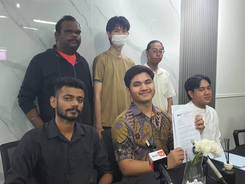 Pandan PKR youth leadership collapses as deputy chief, 19 others quit