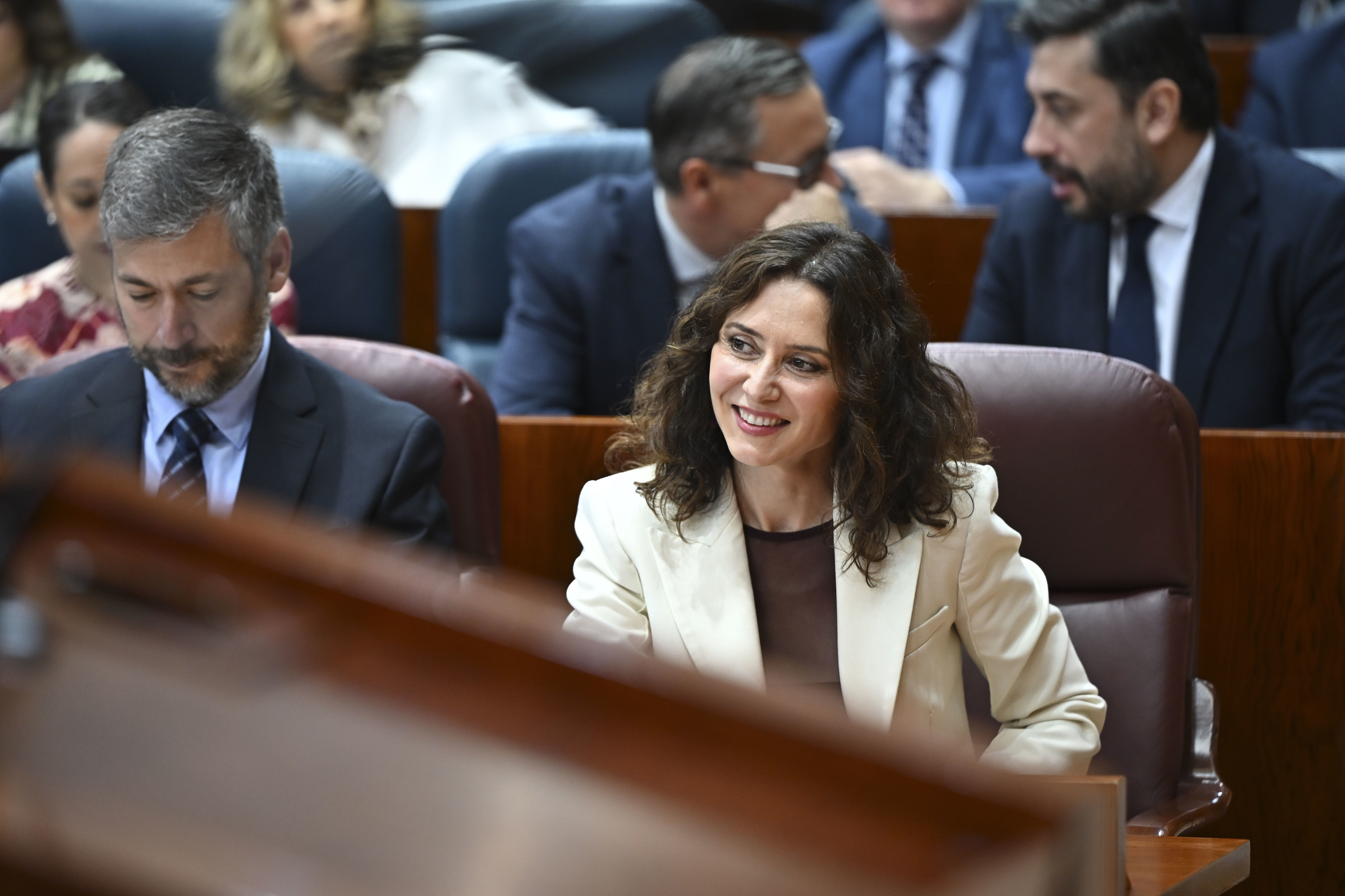 Ayuso se lanza contra el PSOE por el 'caso Zapatero': "Es el padrino ...