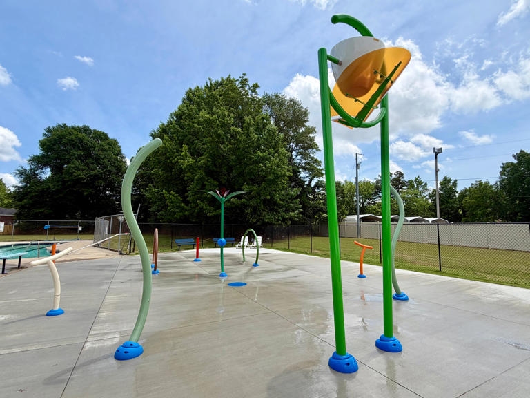 Ford invests $450K in Brownsville's only pool for new splash pad