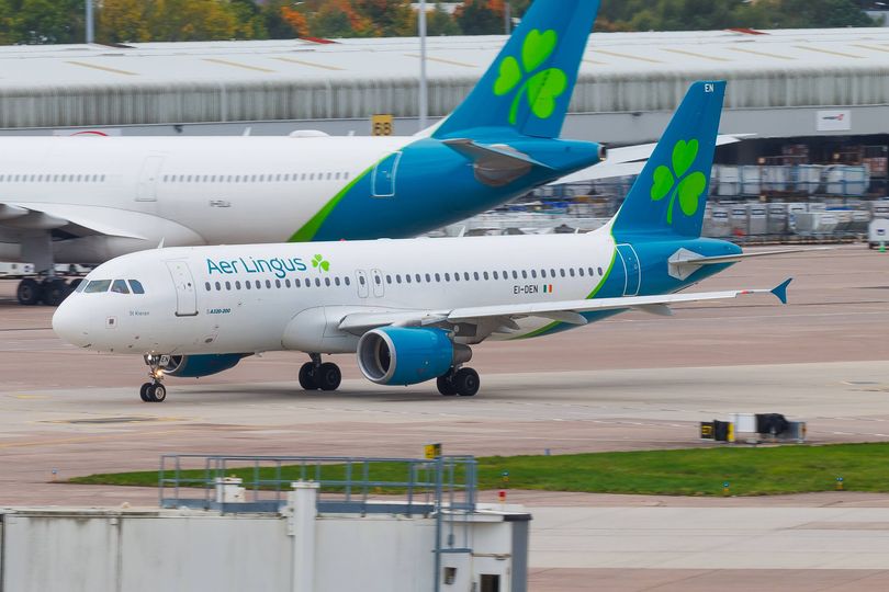 Aer Lingus emergency landing at Gatwick as Dublin to Geneva flight ...