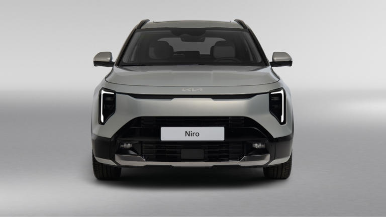 Kia Niro 2026: ecco il restyling, è solamente full hybrid