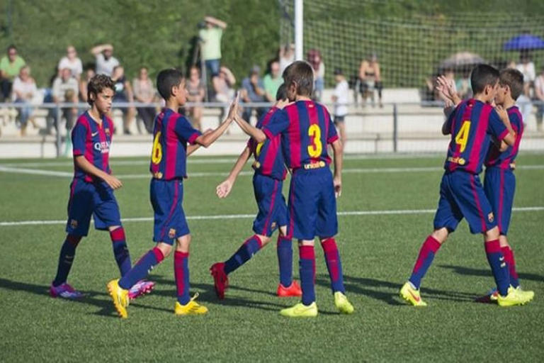 le-fc-barcelone-met-fin-ses-acad-mies-de-football-au-maroc