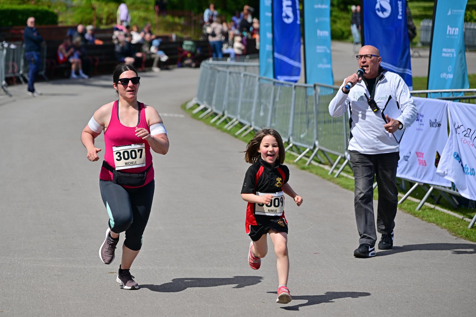 In pictures: Record-breaking Redbrik Foundation Chesterfield 10K ...