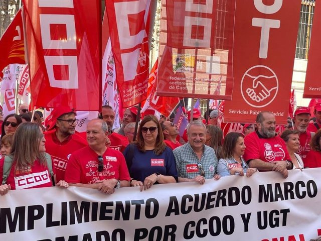 CCOO y UGT exigen frente al Ministerio de Hacienda la reclasificación ...