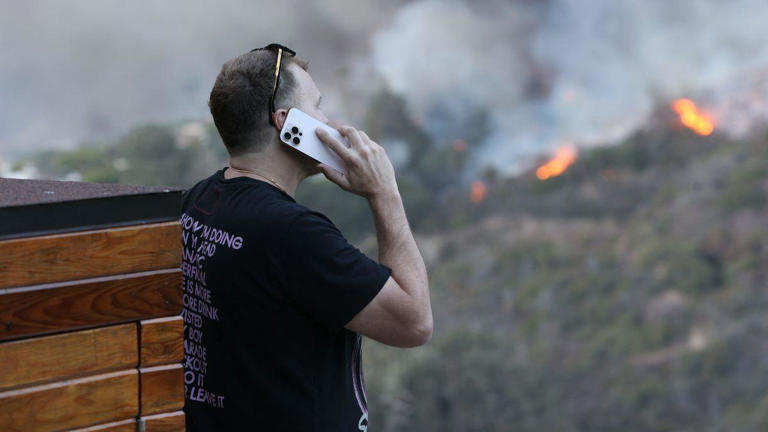 Spencer Pratt snaps at reporter over living situation as LA mayor race ...