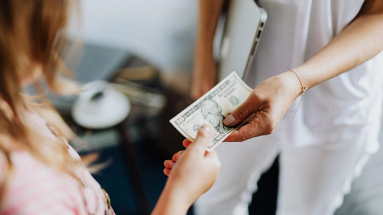 Half of America is using buy now, pay later — economists warn a debt ...