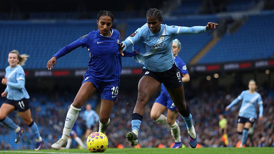 Chelsea would become unstoppable if they signed record-breaker Khadija Shaw