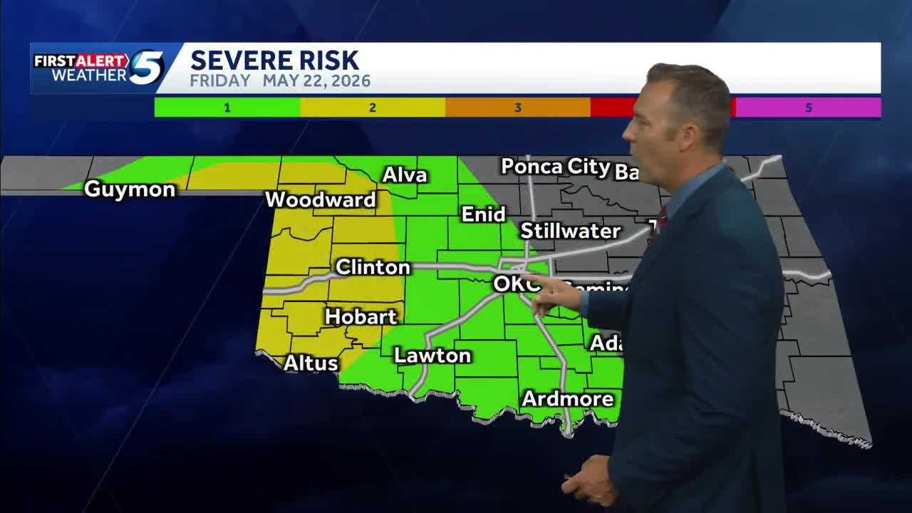 Timeline: Waves of rain Thursday, severe storms with tornado risk Friday