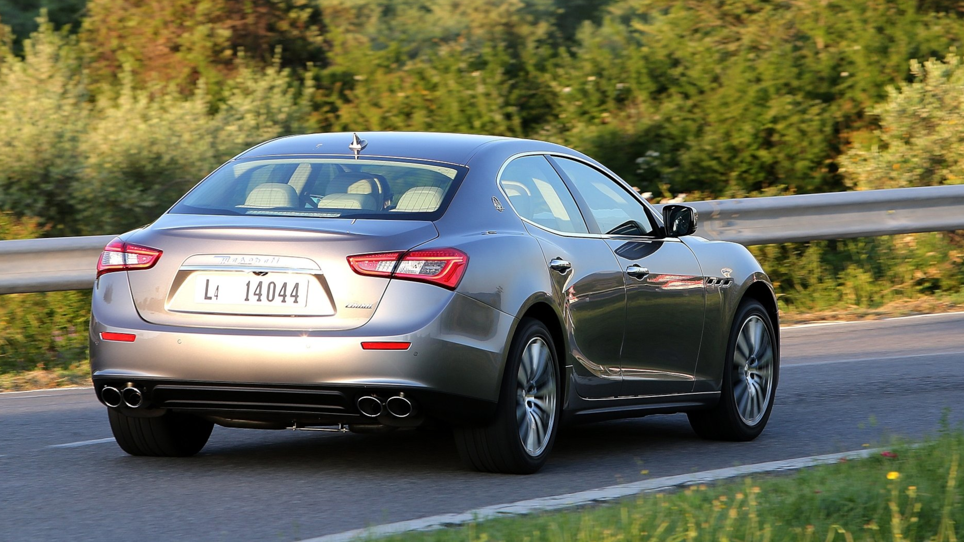 maserati ghibli rear