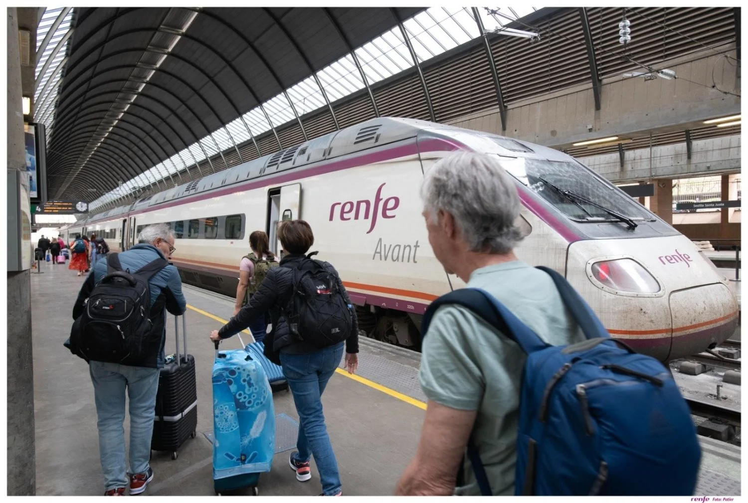 PP, Vox y Junts tumban el decreto de Renfe para comprar trenes con más ...