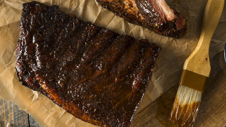 Texas Roadhouse Vs Longhorn: How Do Each Chain's Ribs Differ?