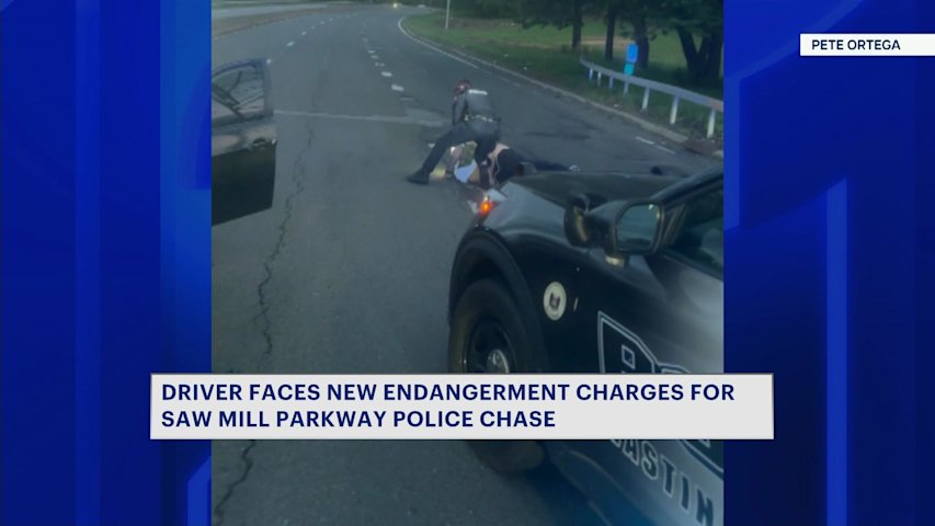 Driver faces upgraded charges after Saw Mill Parkway police chase
