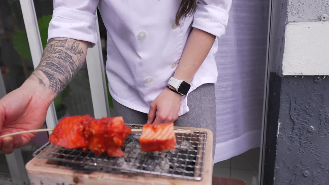 The Russian sushi chef turning one fish into gold