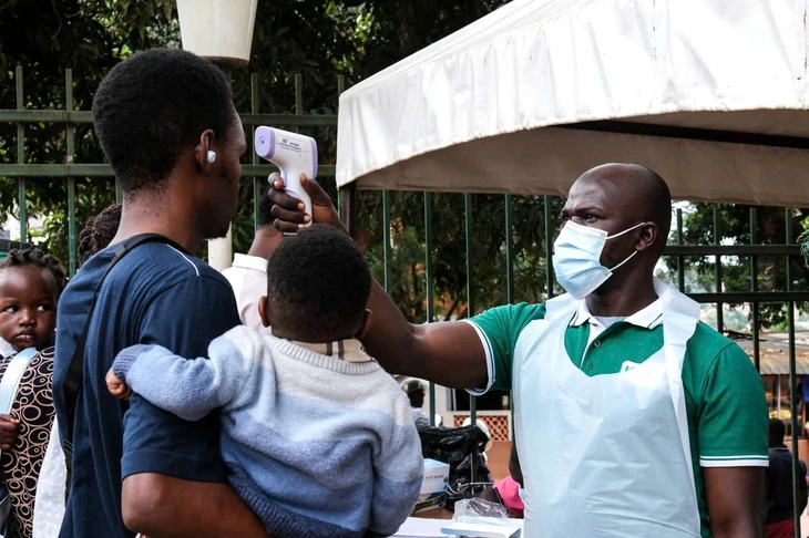 Bệnh viện Bệnh Nhiệt Đới phải sẵn sàng tiếp nhận người bệnh nghi ngờ mắc Ebola