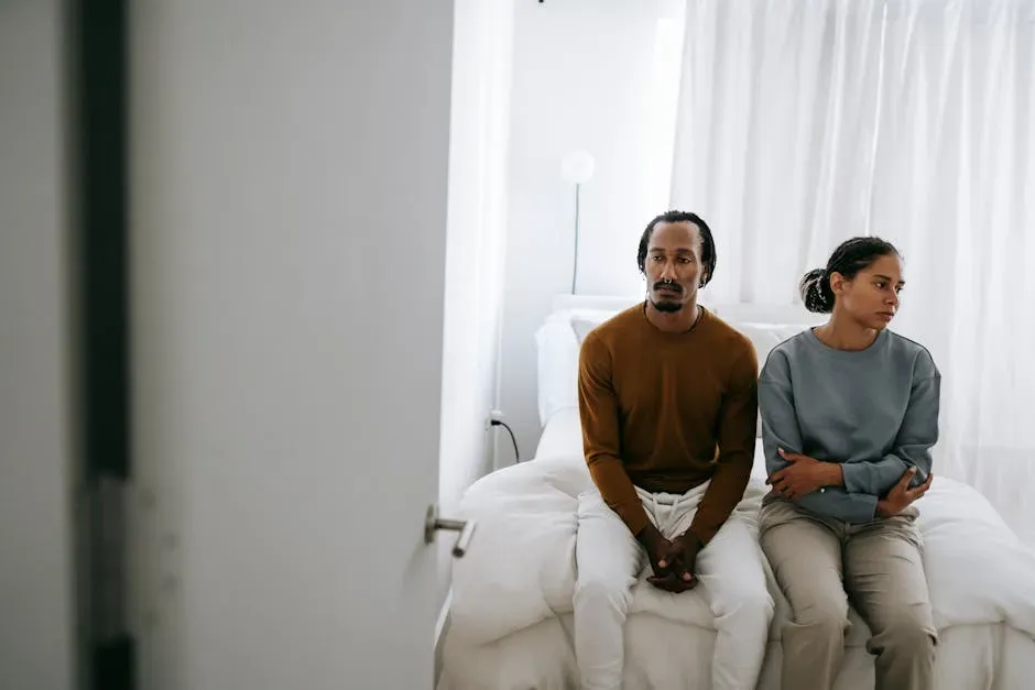 These 8 partner habits leave spouses feeling uneasy, anxious, or out of ...