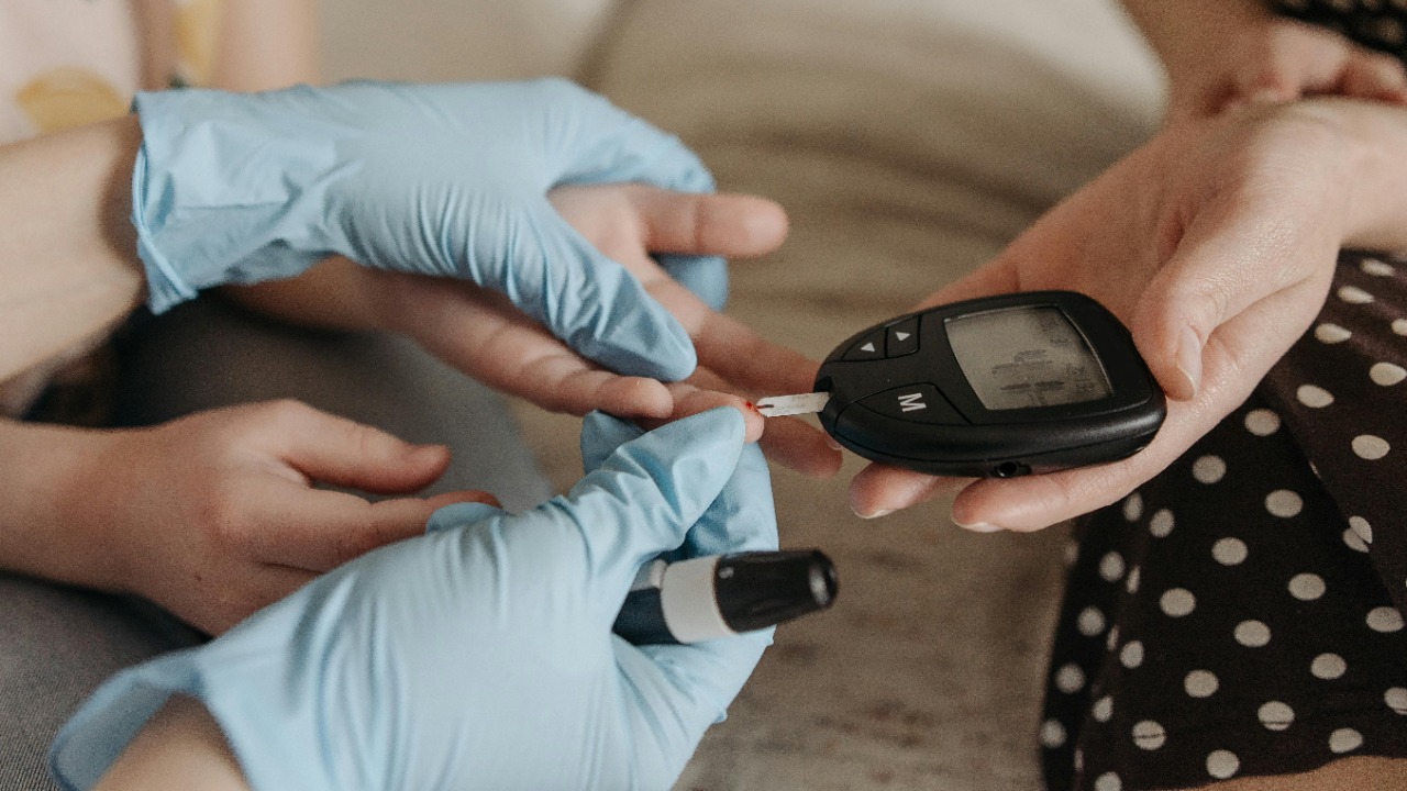 A hospital glucose meter flaw can attach a blood sugar reading to the ...