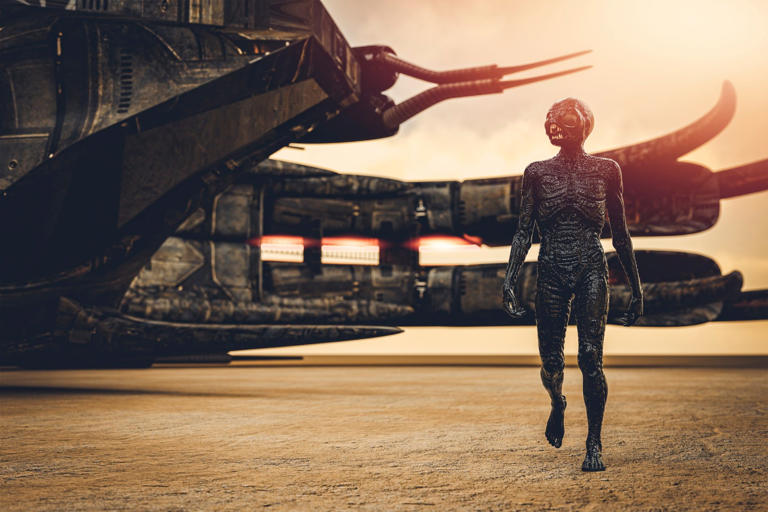 Crashed UFOs contained four different types of alien, according to CIA ...