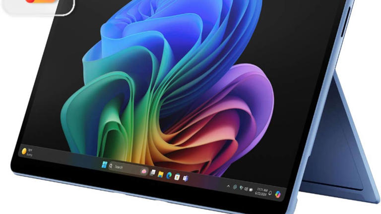 Maximize efficiency with a 2-in-1 laptop and tablet for less than $300