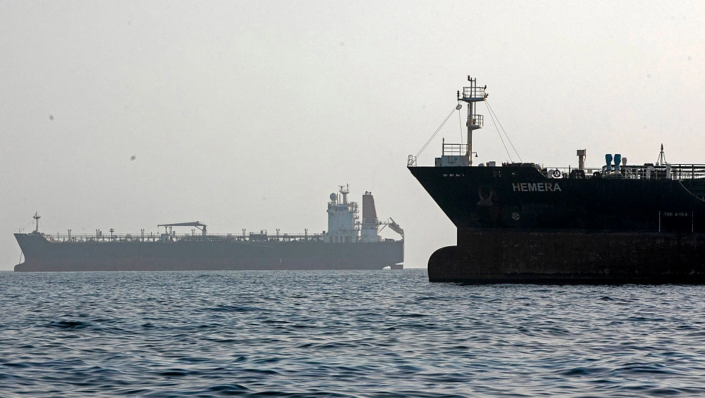 Iran formalizes Strait of Hormuz control with mapped permit zone