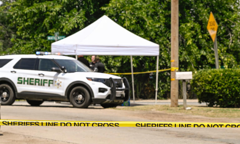 Man fatally shot by deputies in Tulare after phone mistaken for gun