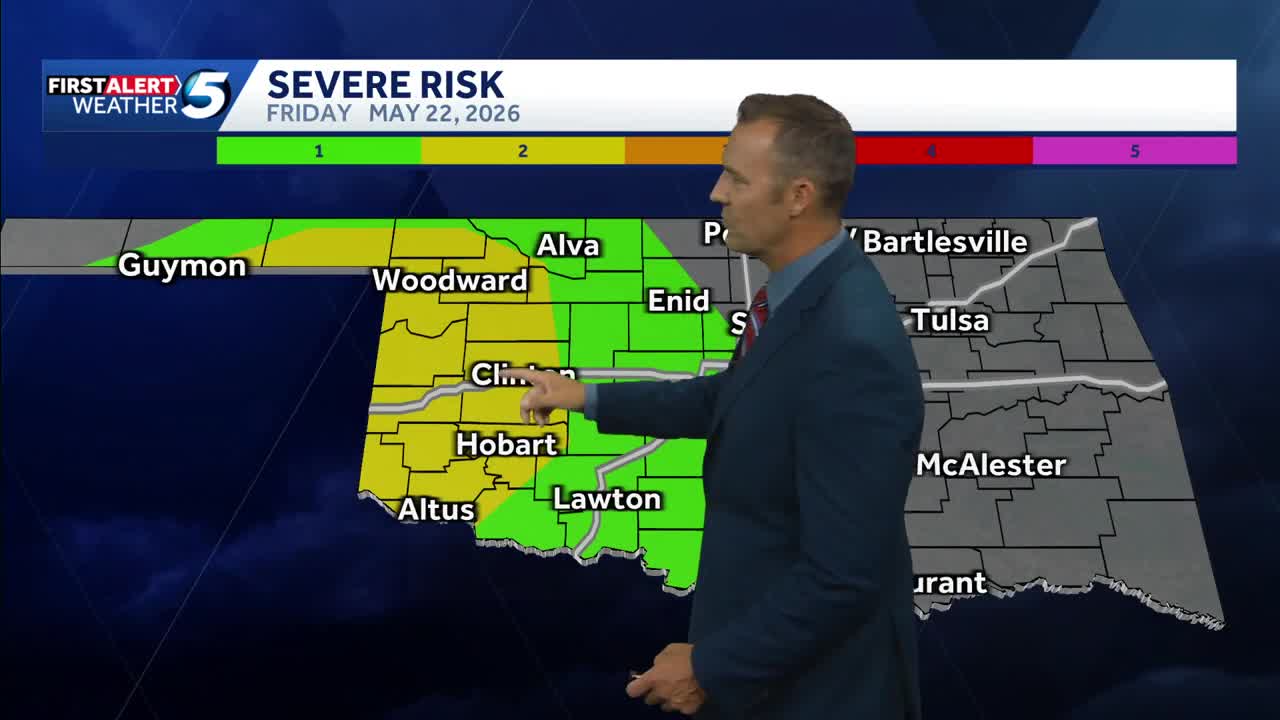 Timeline: Waves of rain Thursday, severe storms with tornado risk ...